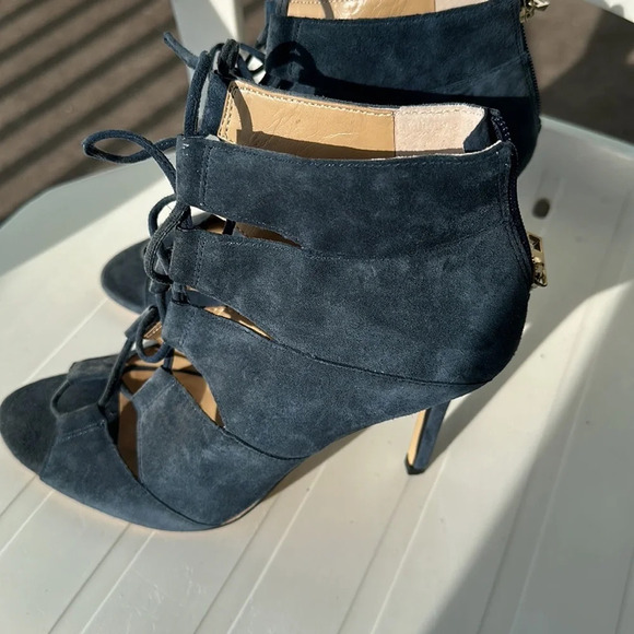 Ann Taylor Lace Stilettos Heels size 6 - Picture 1 of 6